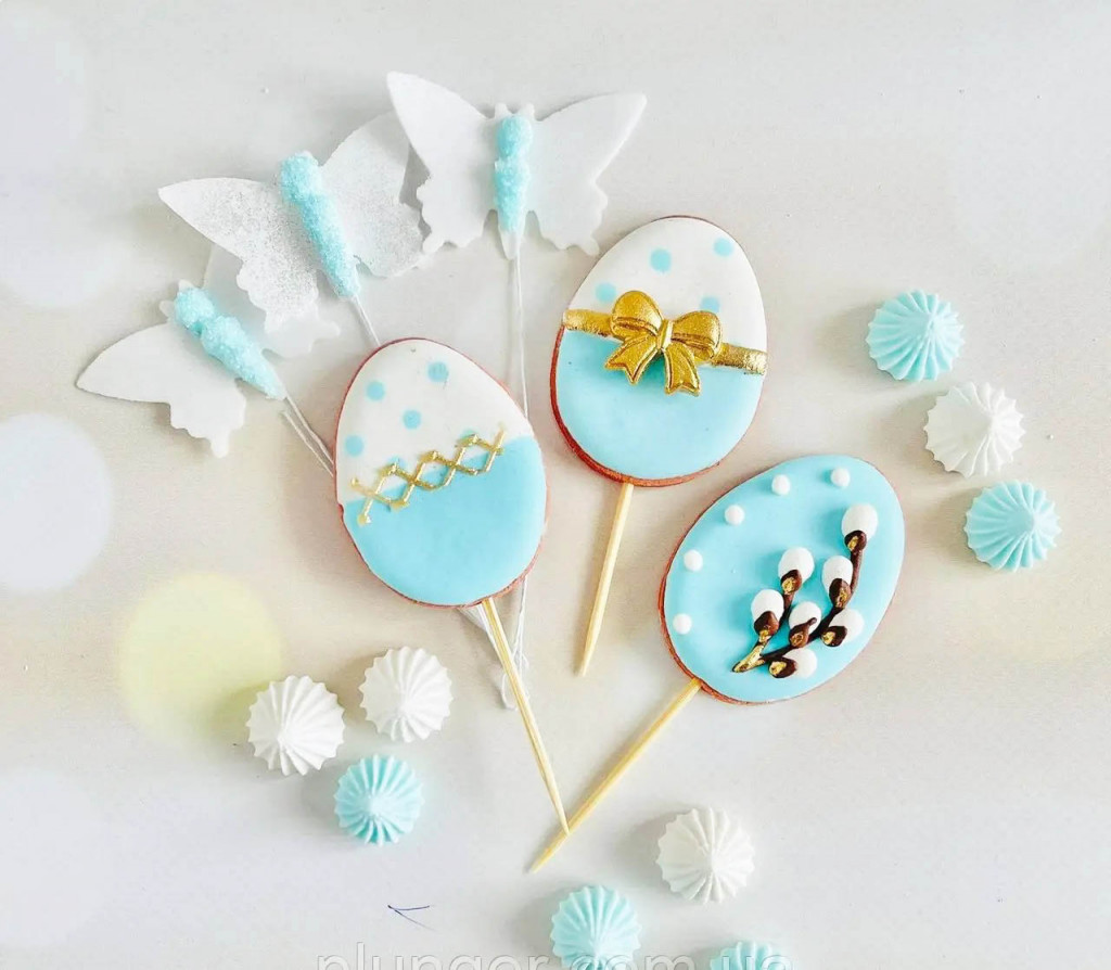 Сахарное украшение "Пасхальный голубой"