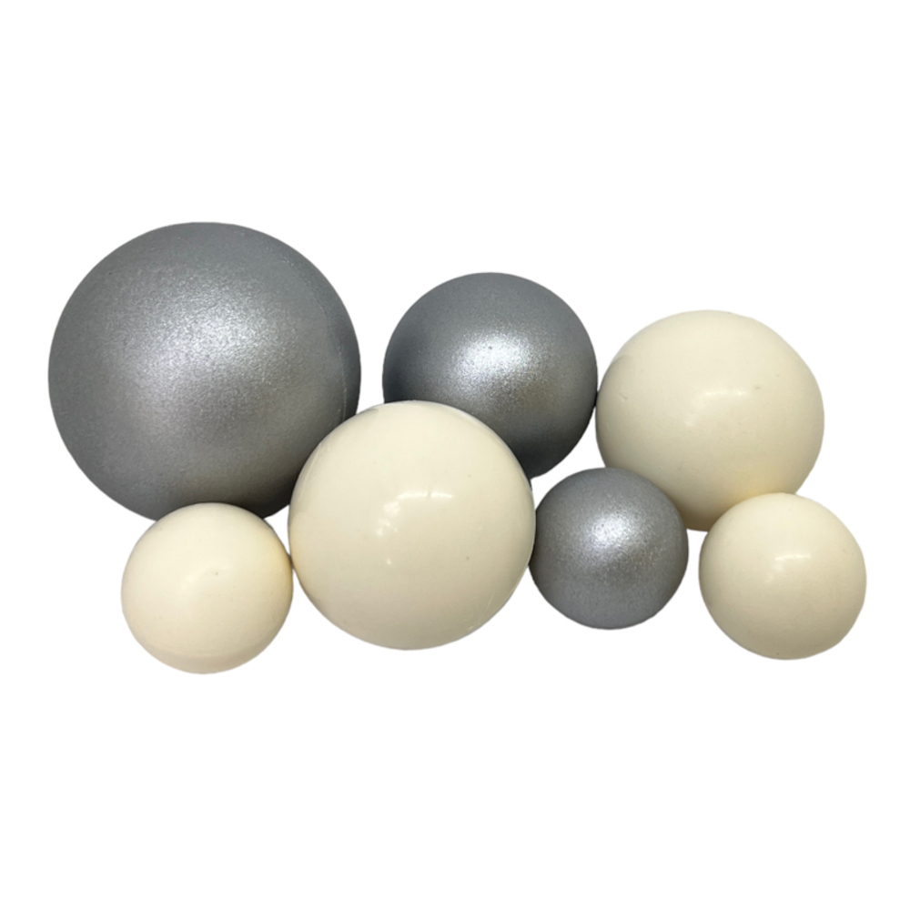 Шоколадные сферы Бело-серебряные (7шт)