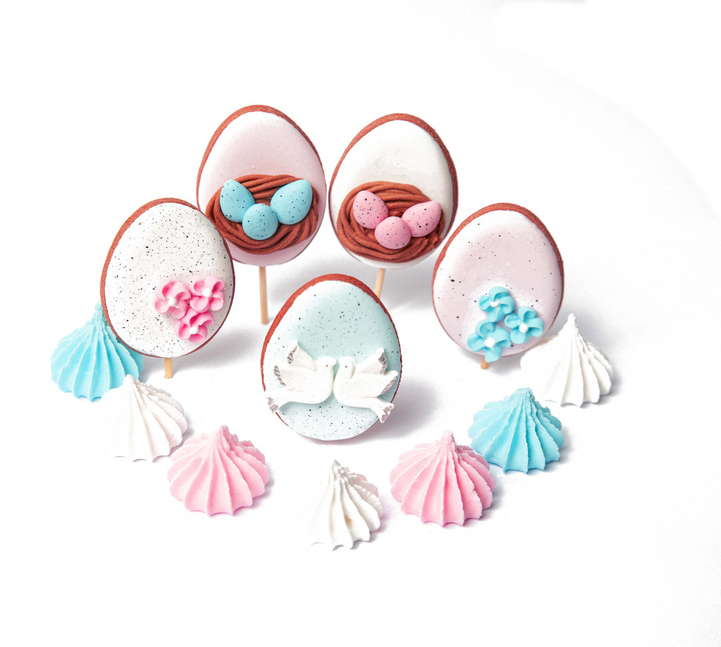 Цукрова прикраса "Яйця і голуби"