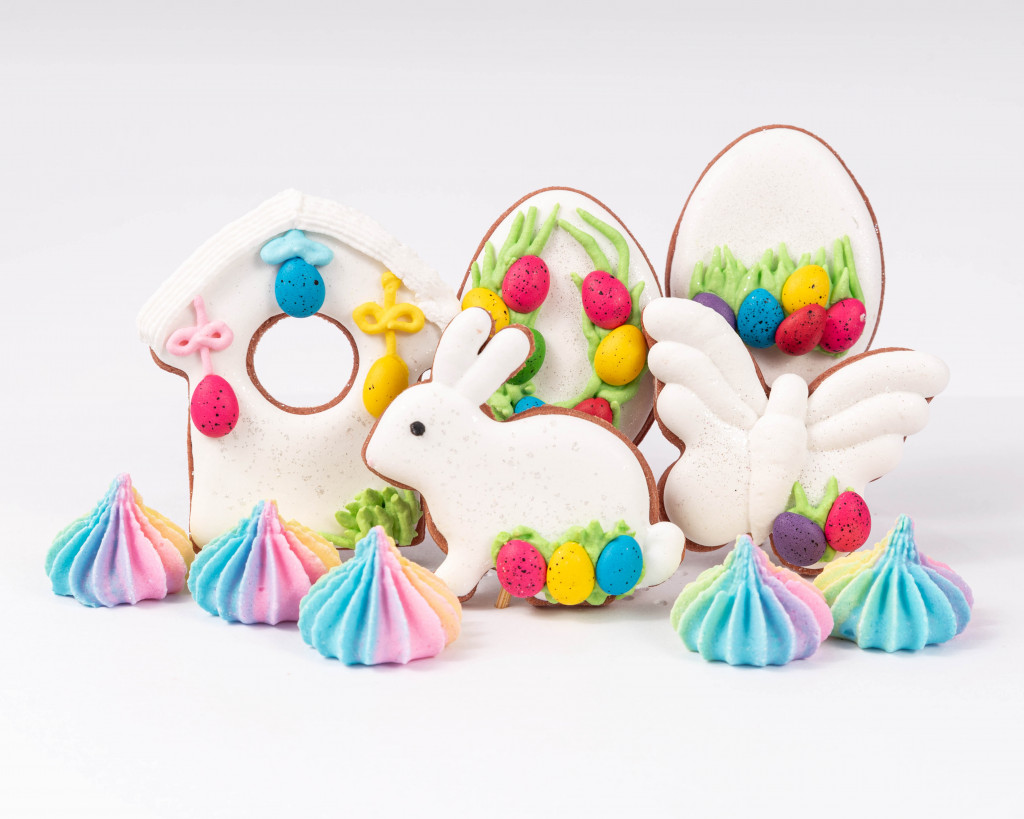 Сахарное украшение "Зайчик, бабочка"