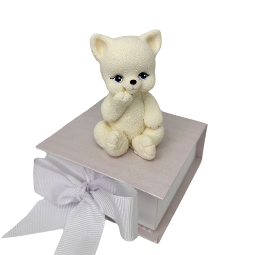 Шоколадная фигурка “Котенок белый”