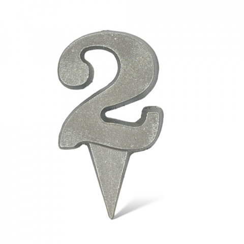 Шоколадная цифра 2 серебро